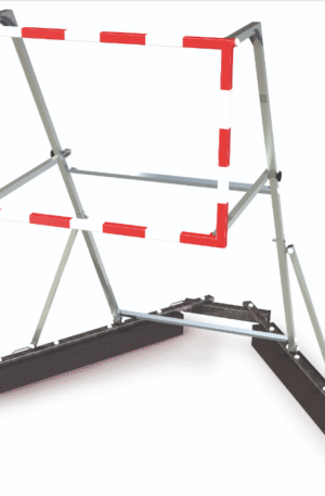 BUTS KAYAK POLO ALUMINIUM SUR FLOTTEURS-1