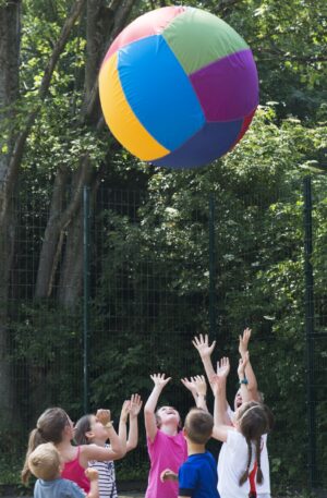 Ballon géant multicolore 85m-1