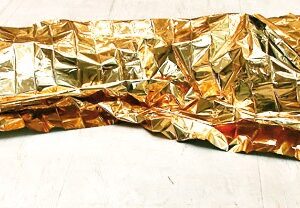 COUVERTURE DE SURVIE-1