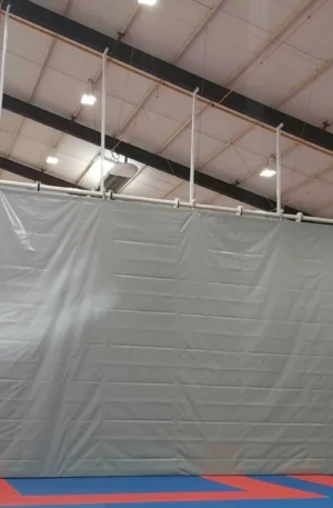 RIDEAU – BÂCHE PVC – RELEVABLE-1