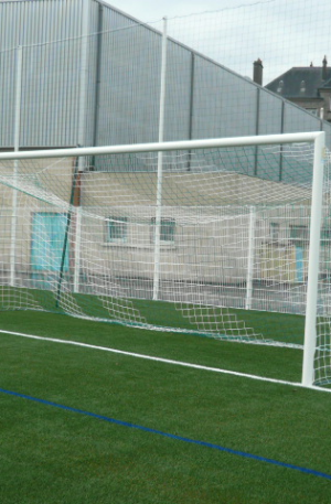 BUTS FOOTBALL 3 x 2 m - ALUMINIUM MARACANA Ø 102 mm - À SCELLER-1